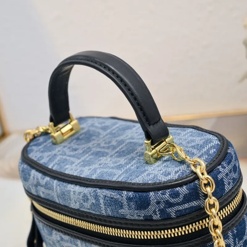 Dior Cosmetic Bags-10 - Image 5