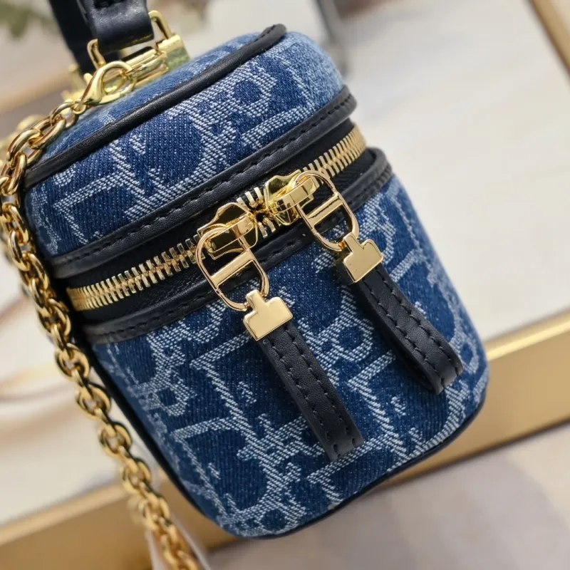 Dior Cosmetic Bags-10 - Image 6