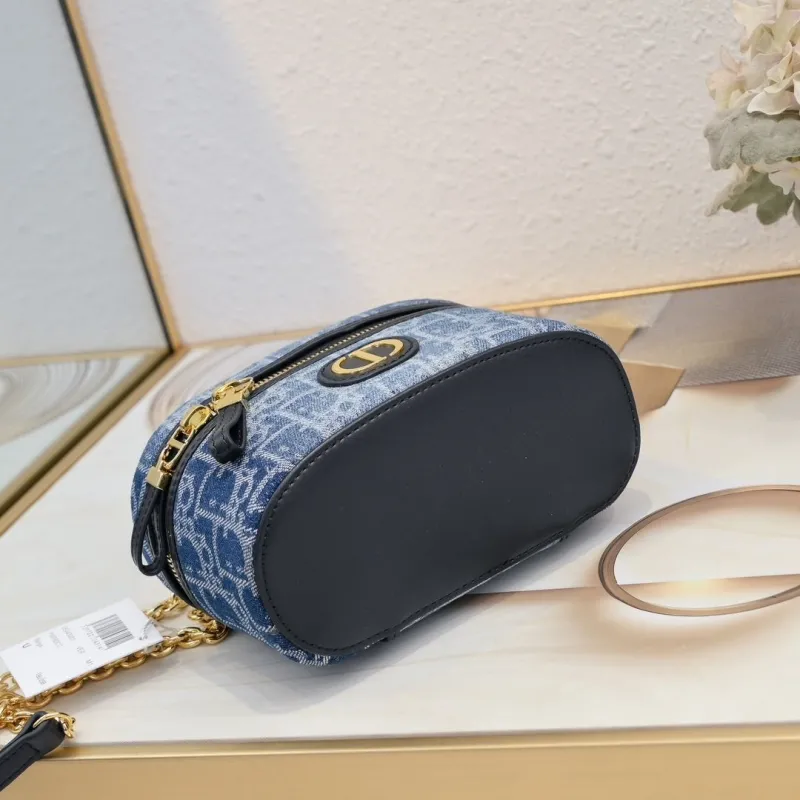 Dior Cosmetic Bags-10 - Image 7