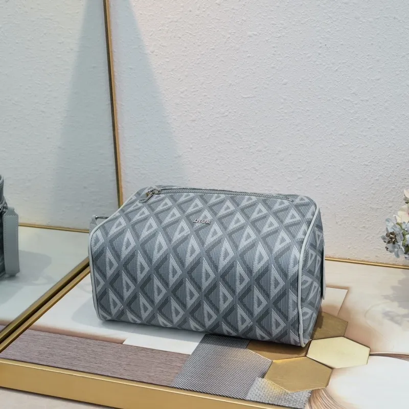 Dior Cosmetic Bags-13 - Image 4