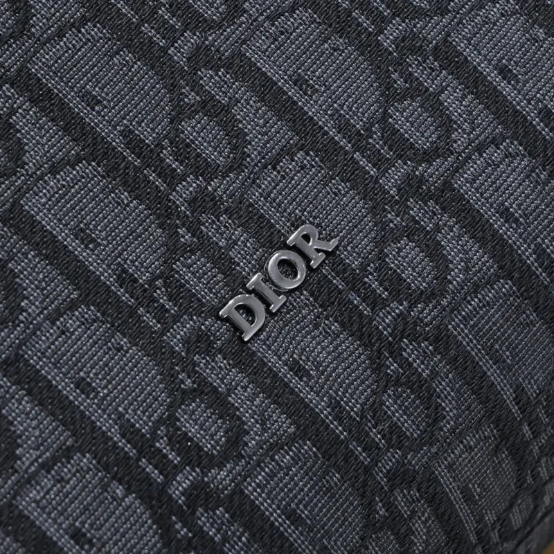 Dior Cosmetic Bags-14 - Image 6