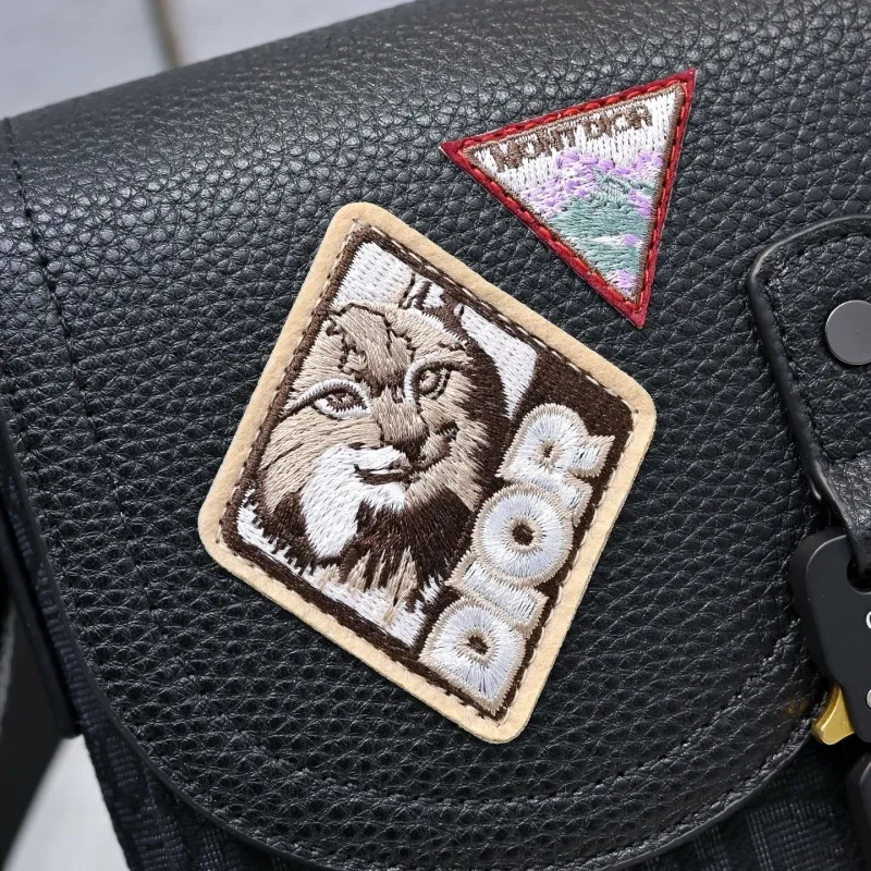 Alternative view of Dior Satchel bags-8