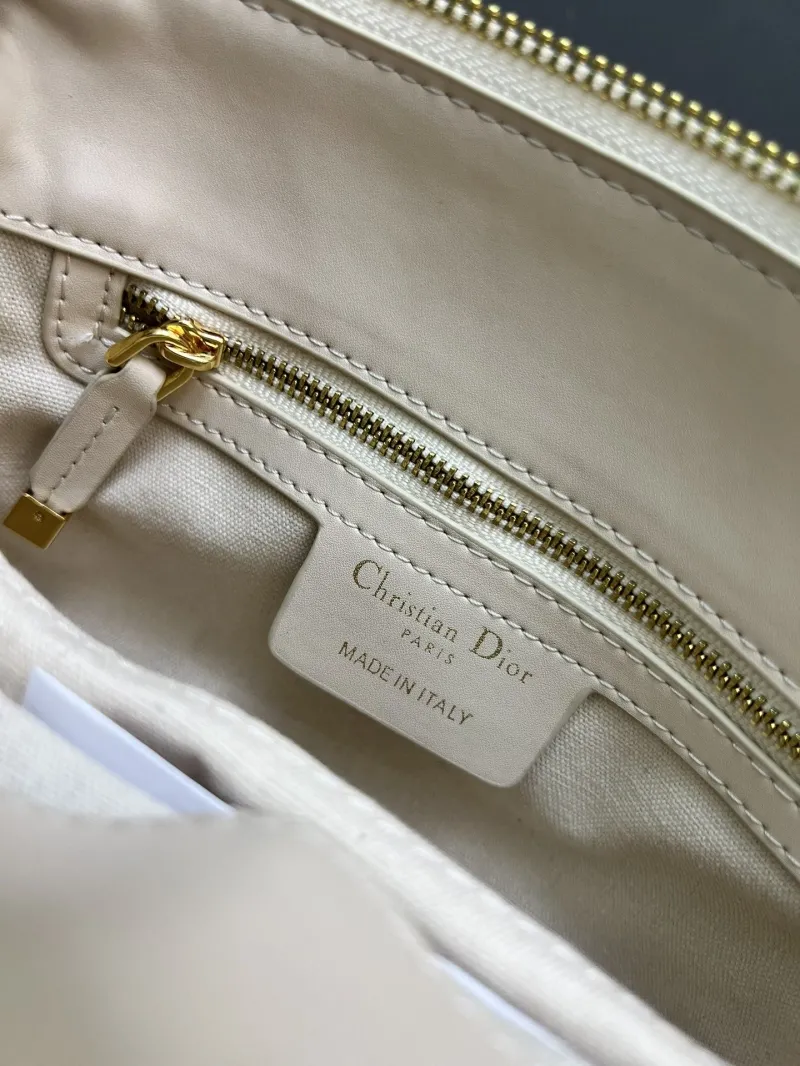 Alternative view of Dior Satchel bags-58