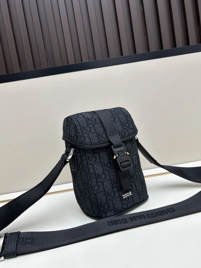 Alternative view of Dior Satchel bags-78