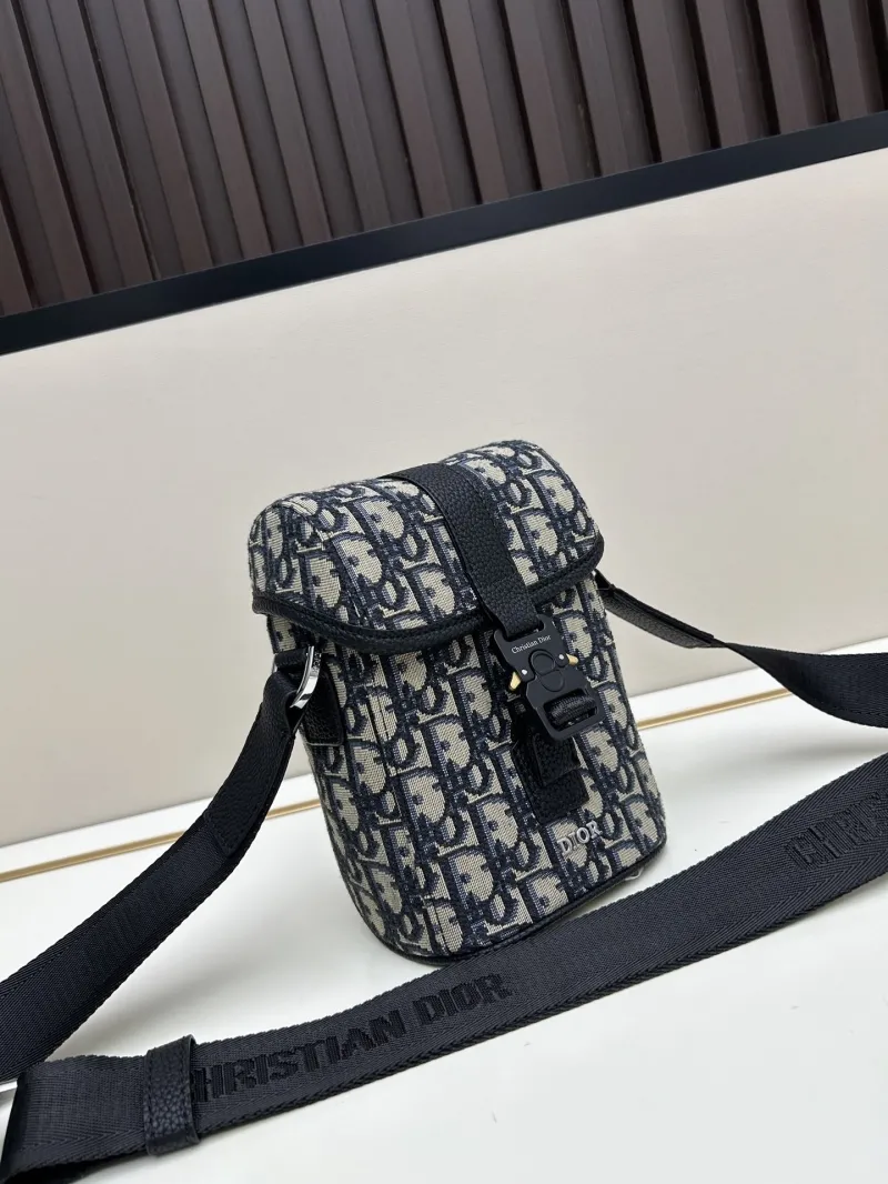 Alternative view of Dior Satchel bags-79