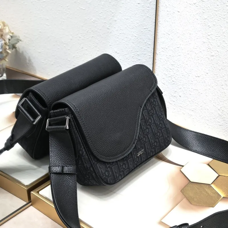 Alternative view of Dior Satchel bags-124