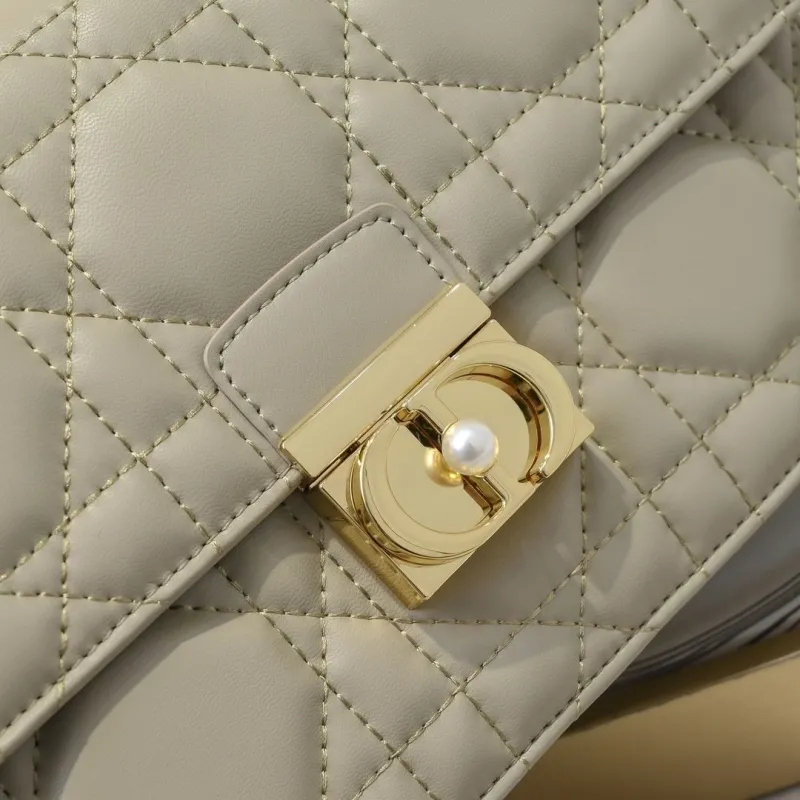 Alternative view of Dior Satchel bags-182