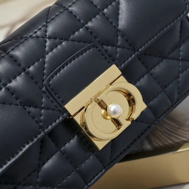 Alternative view of Dior Satchel bags-184