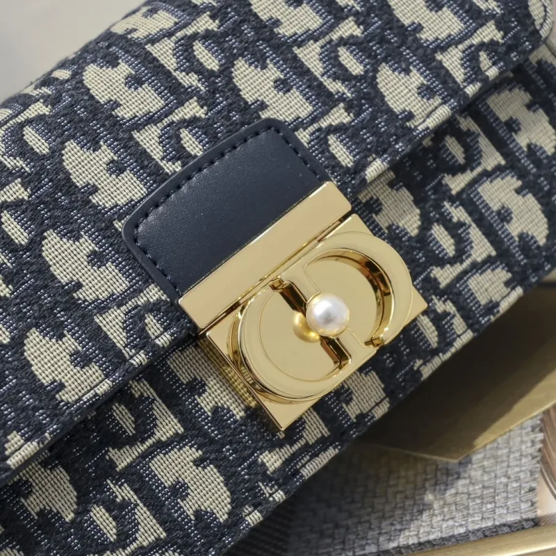 Alternative view of Dior Satchel bags-185