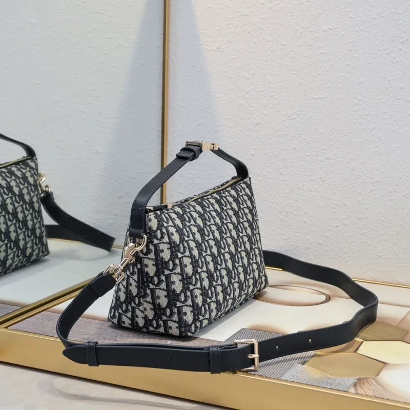 Alternative view of Dior Satchel bags-221