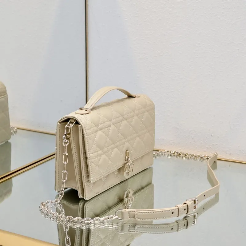 Alternative view of Dior Satchel bags-224