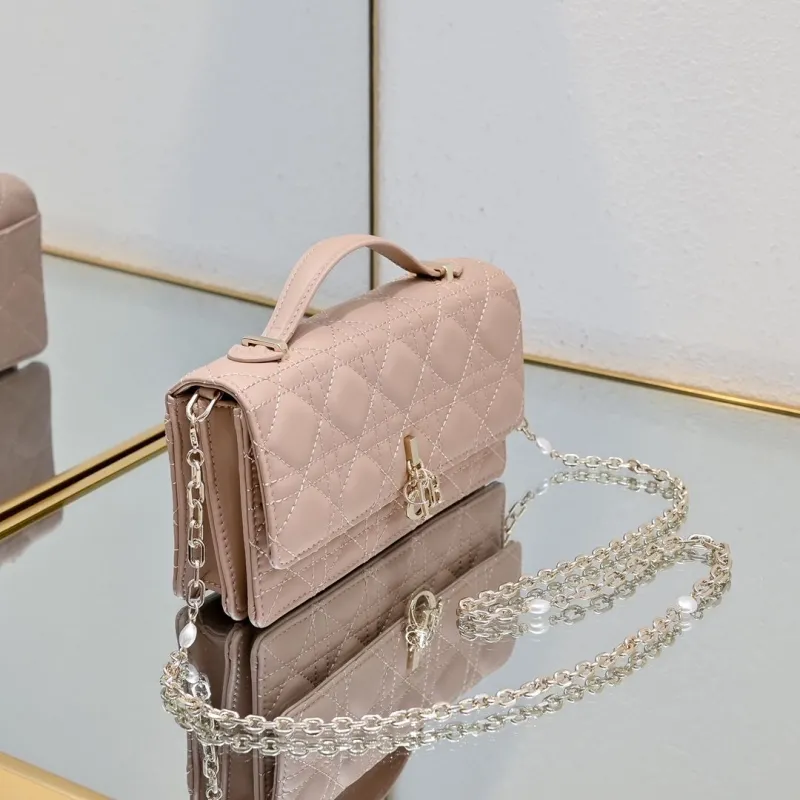 Alternative view of Dior Satchel bags-229