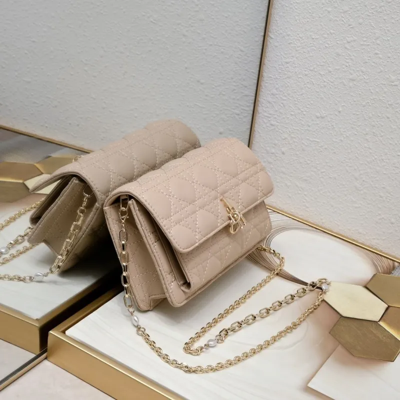 Alternative view of Dior Satchel bags-253