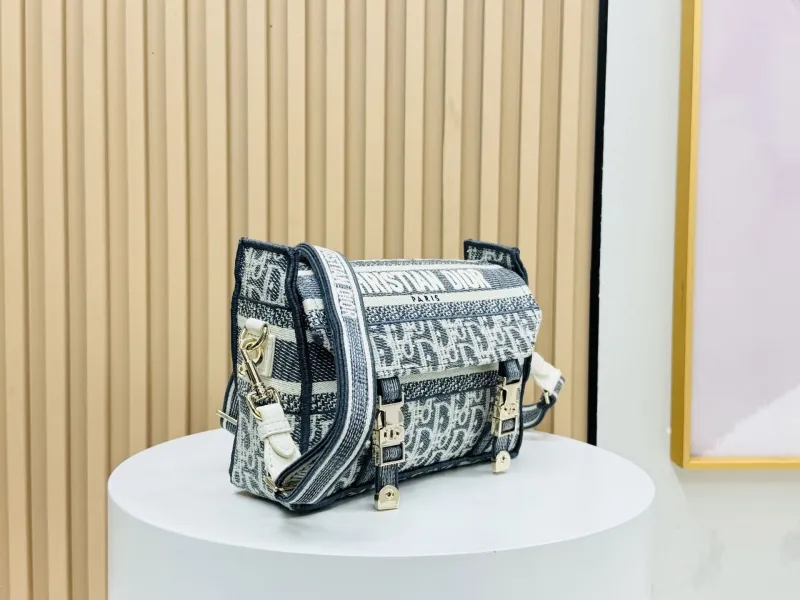 Alternative view of Dior Satchel bags-278