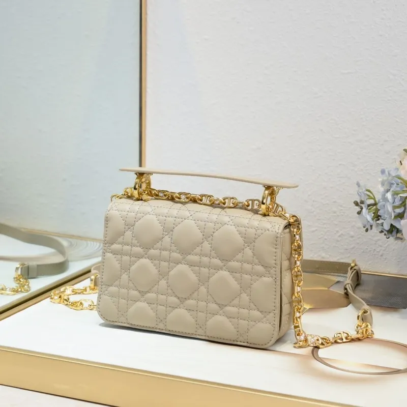 Alternative view of Dior Satchel bags-280