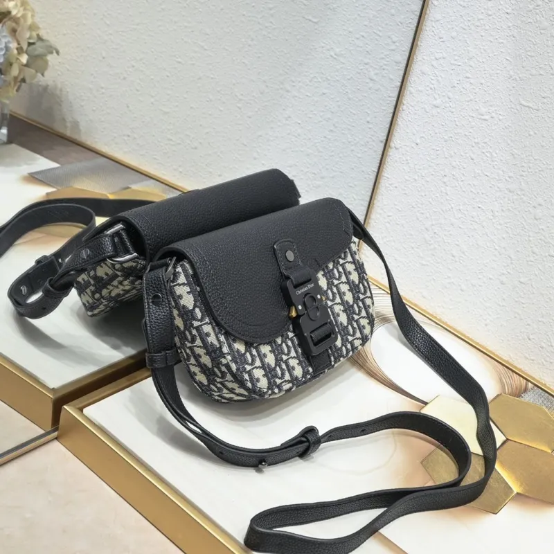 Alternative view of Dior Satchel bags-283
