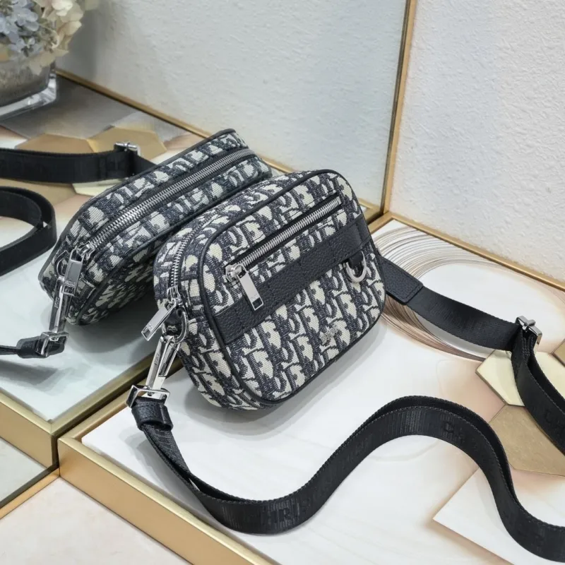 Alternative view of Dior Satchel bags-304