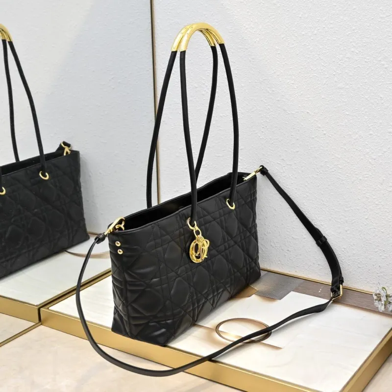 Alternative view of Dior Satchel bags-314