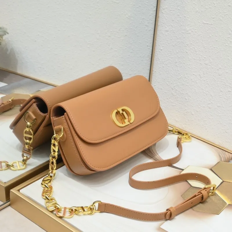 Alternative view of Dior Satchel bags-319