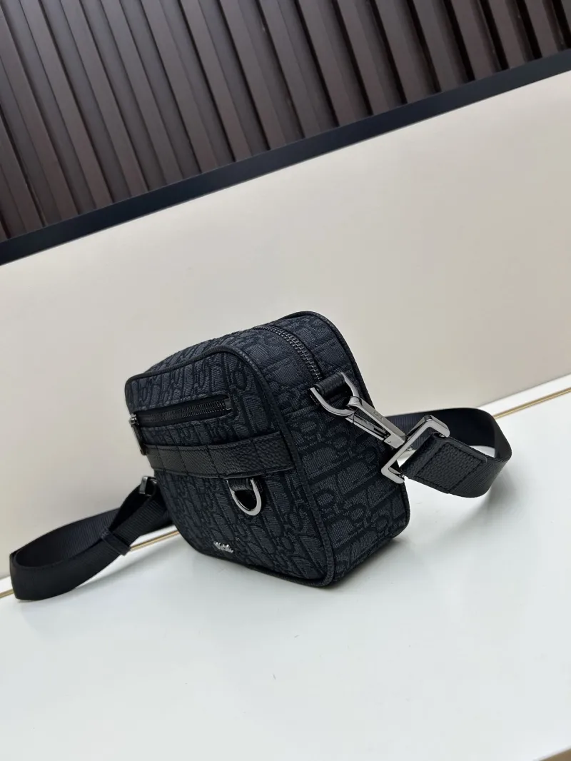 Alternative view of Dior Satchel bags-383