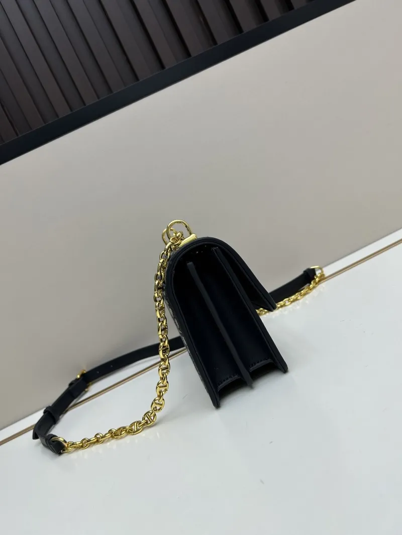 Alternative view of Dior Satchel bags-390