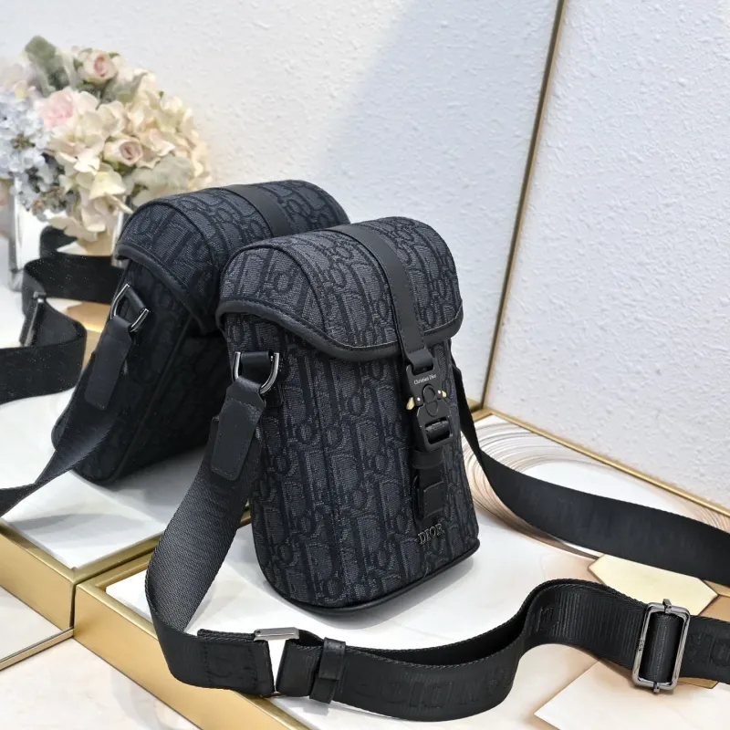 Alternative view of Dior Satchel bags-427