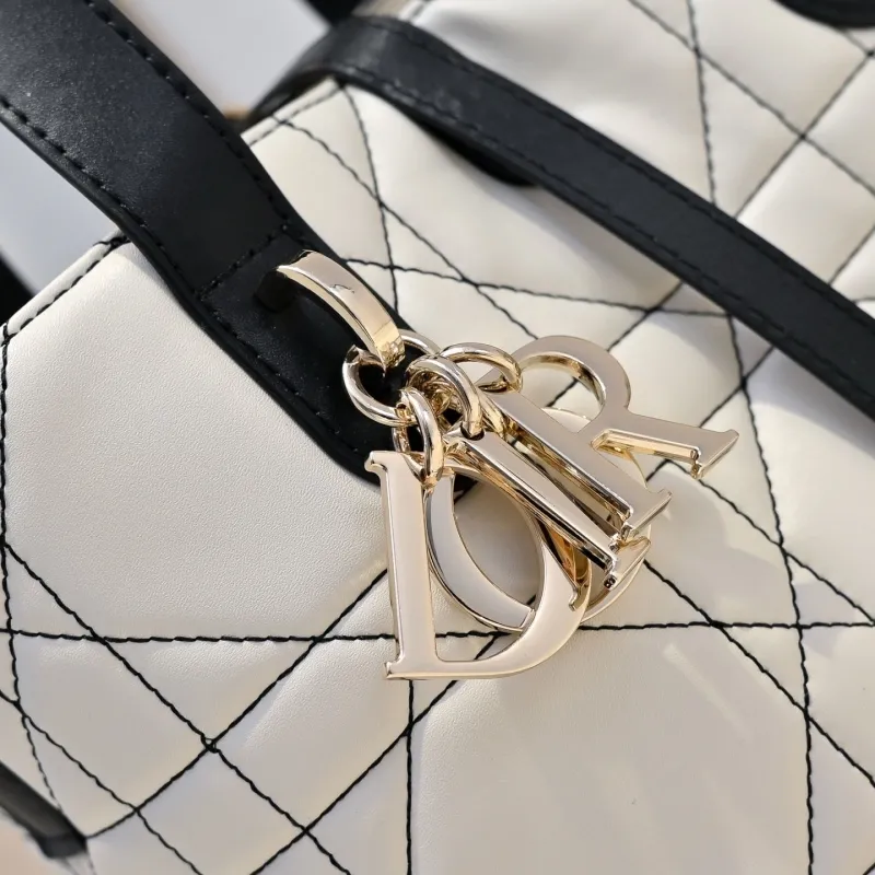 Dior Shopping Bags-2 - Image 4