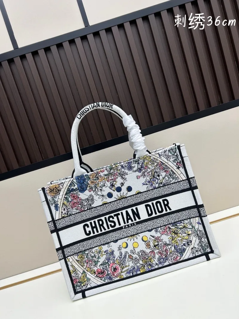 Alternative view of Dior Shopping Bags-9