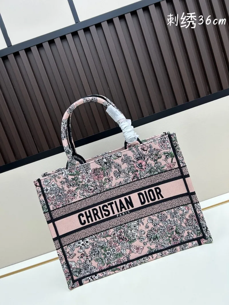 Alternative view of Dior Shopping Bags-10