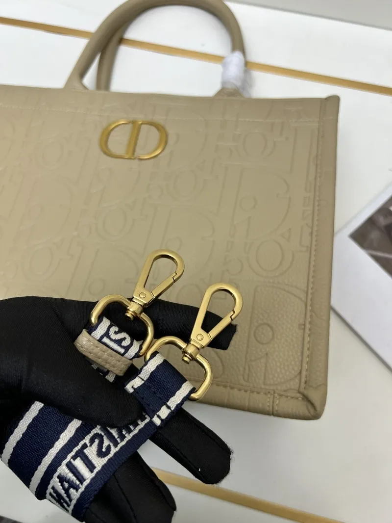 Dior Shopping Bags-11 - Image 5