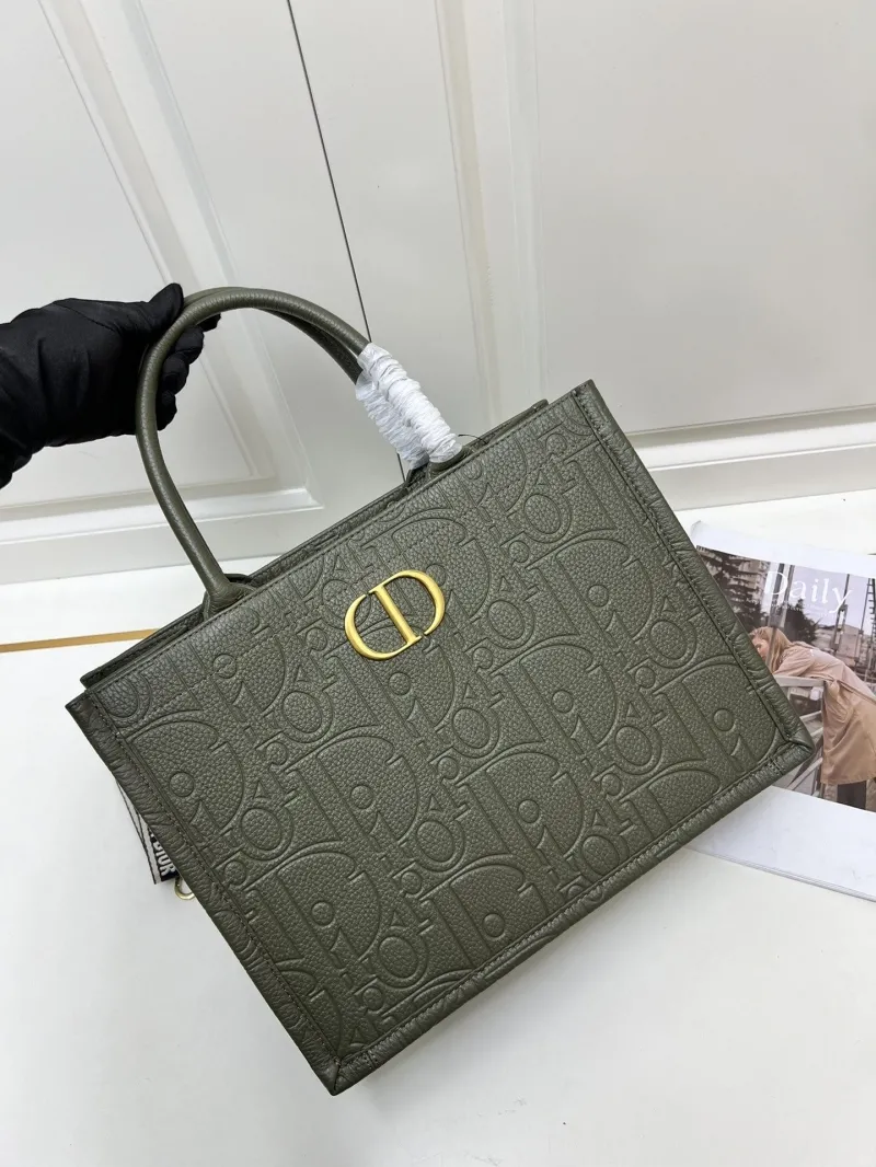 Dior Shopping Bags-12 - Image 3
