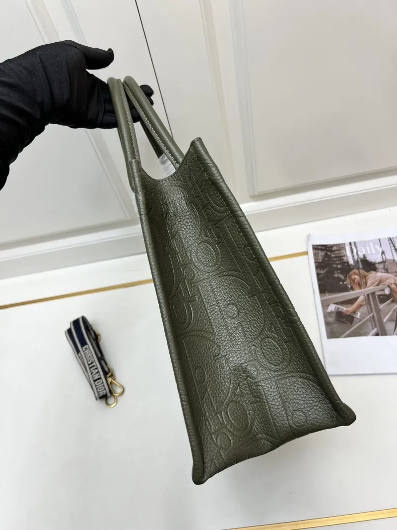 Dior Shopping Bags-12 - Image 7