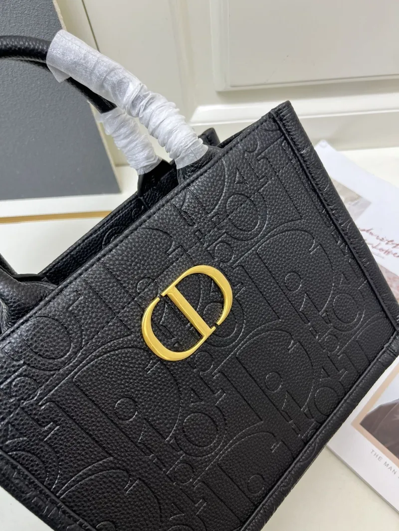 Dior Shopping Bags-17 - Image 5