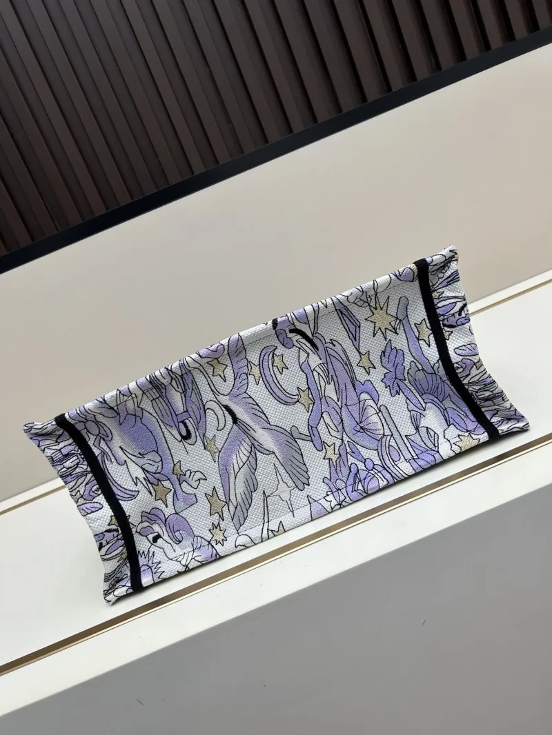 Dior Shopping Bags-21 - Image 6