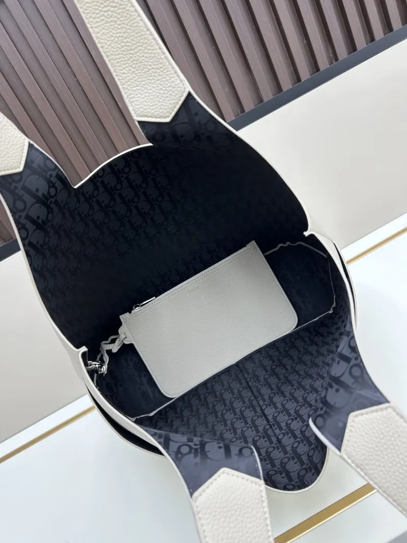 Dior Shopping Bags-22 - Image 6