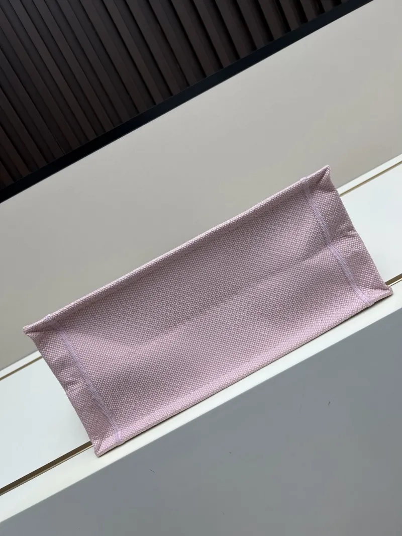 Dior Shopping Bags-30 - Image 6
