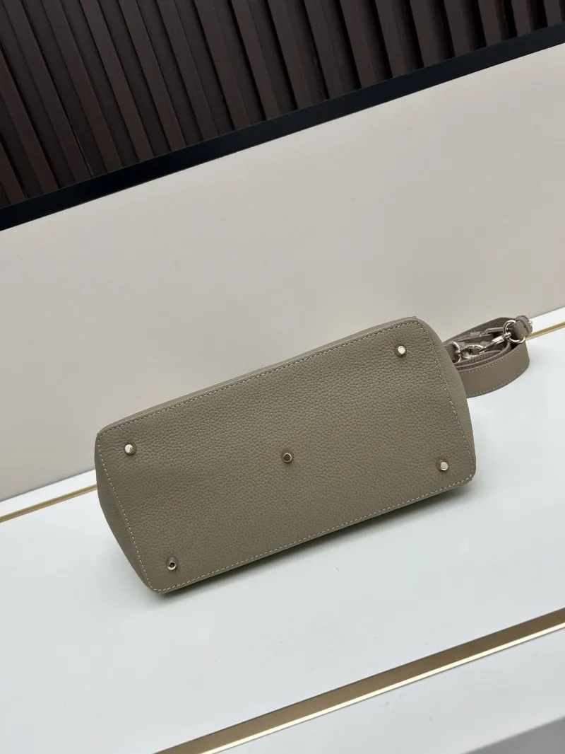 Dior Shopping Bags-32 - Image 6