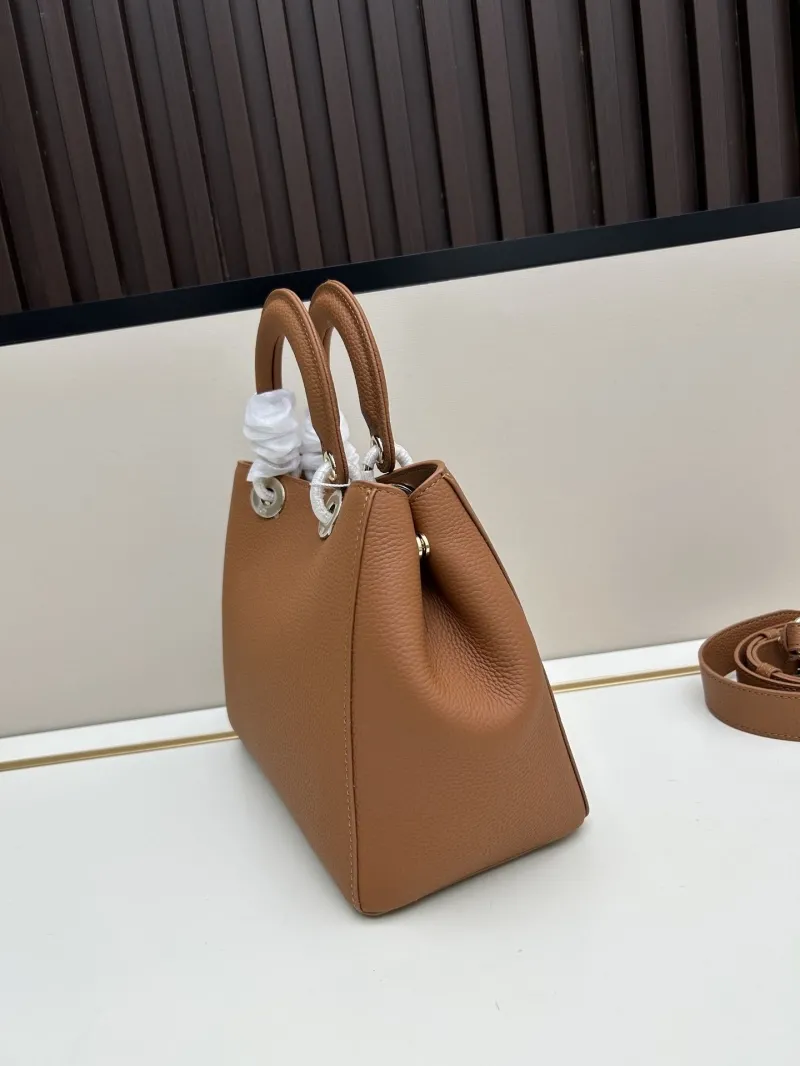 Dior Shopping Bags-33 - Image 3