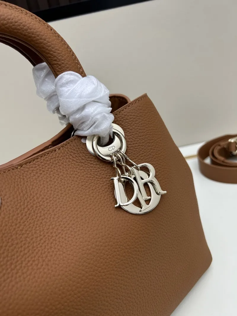 Dior Shopping Bags-33 - Image 5
