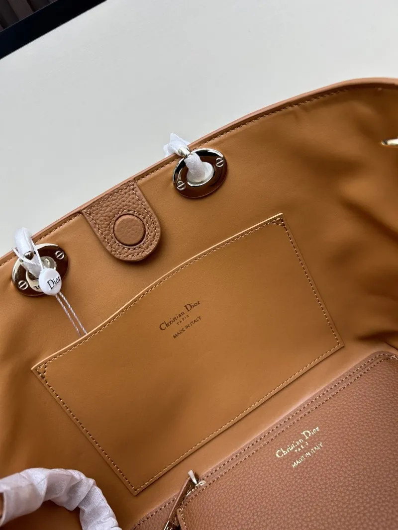 Dior Shopping Bags-33 - Image 8