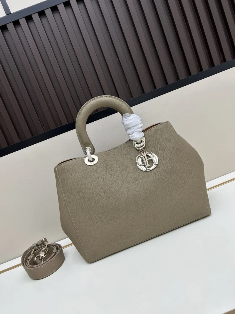 Alternative view of Dior Shopping Bags-36