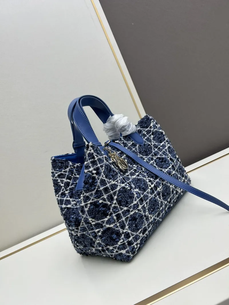 Alternative view of Dior Shopping Bags-41