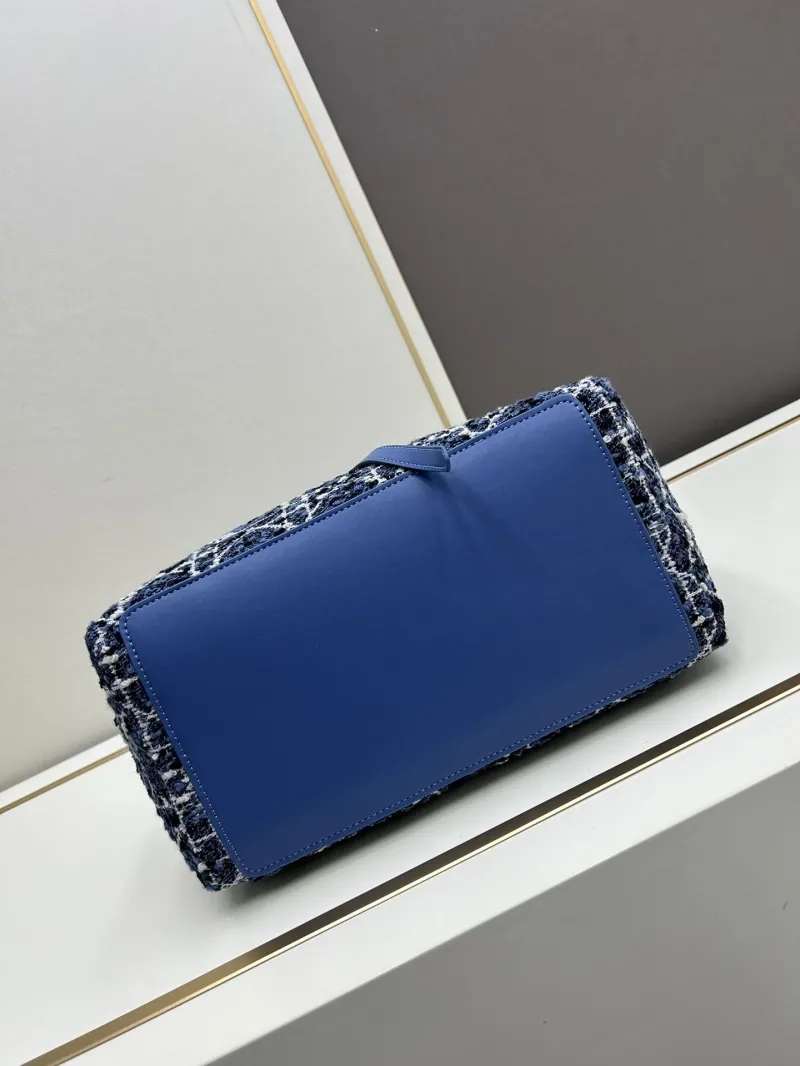 Dior Shopping Bags-41 - Image 5