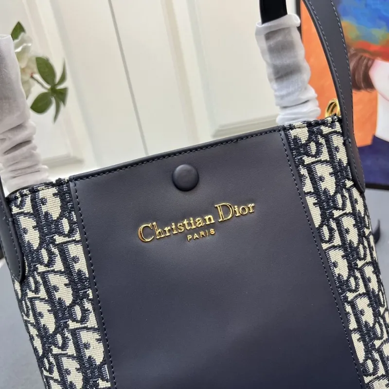 Dior Shopping Bags-42 - Image 5