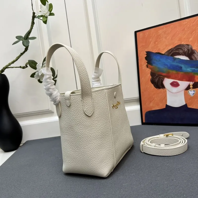 Dior Shopping Bags-43 - Image 3