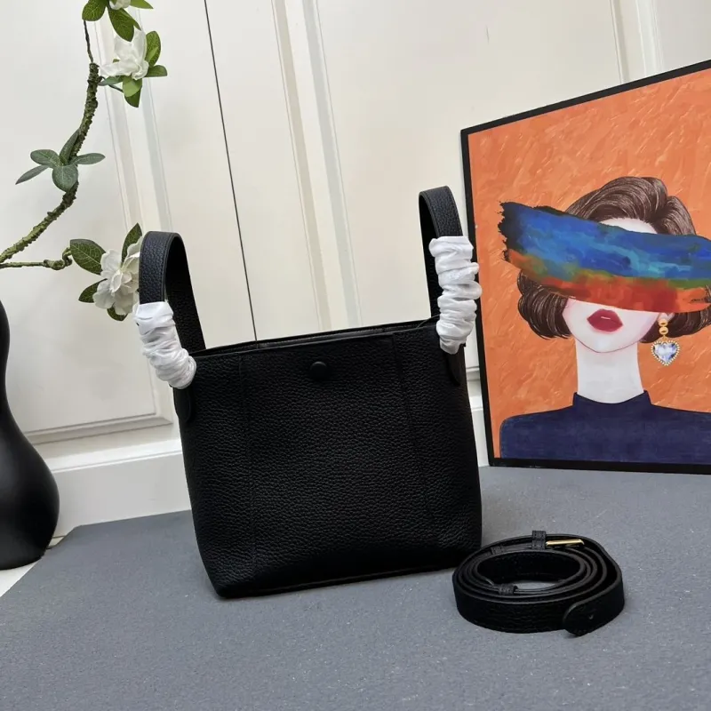 Dior Shopping Bags-44 - Image 3