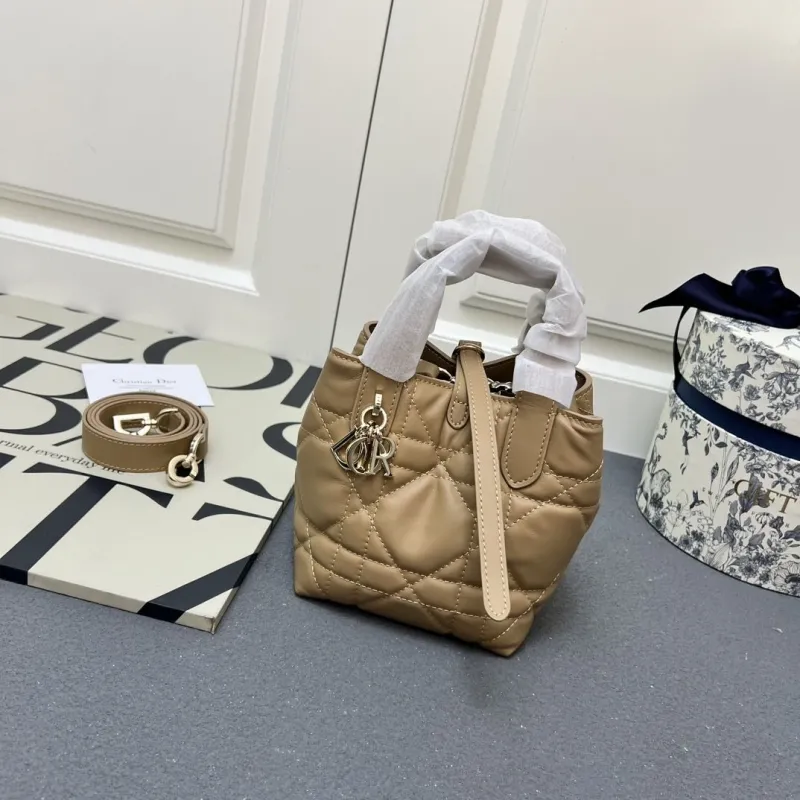 Alternative view of Dior Shopping Bags-47
