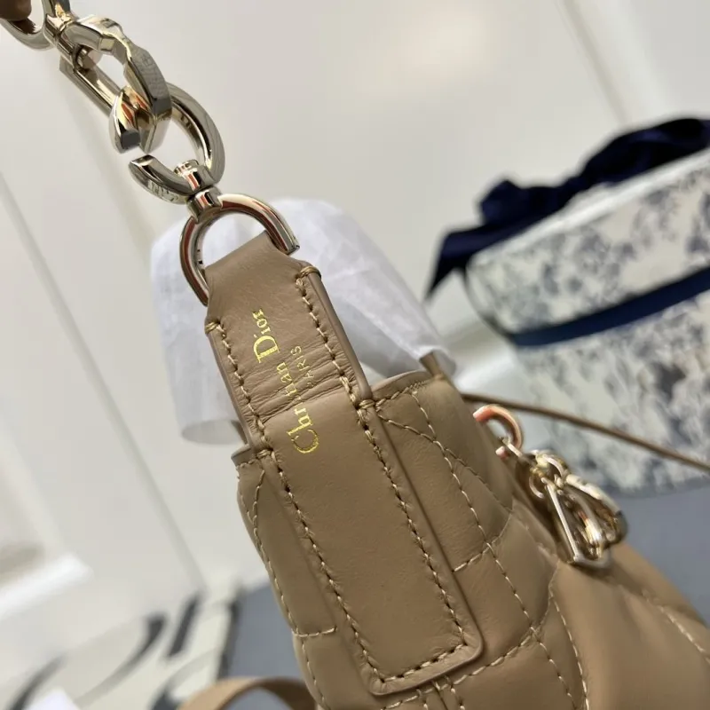 Dior Shopping Bags-47 - Image 6