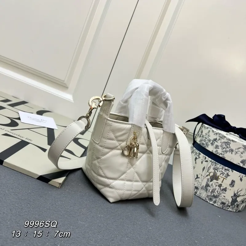 Dior Shopping Bags-49 - Image 3
