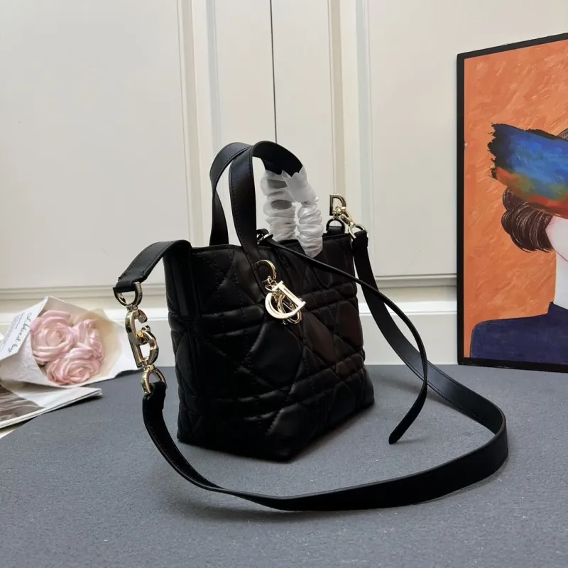 Dior Shopping Bags-50 - Image 6